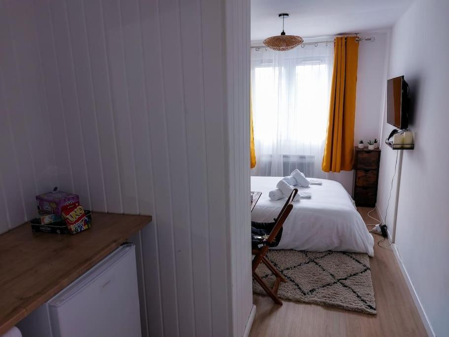 Le Sympathique - Petit Dejeuner, Netflix, Jacuzzi Rouen Exterior photo